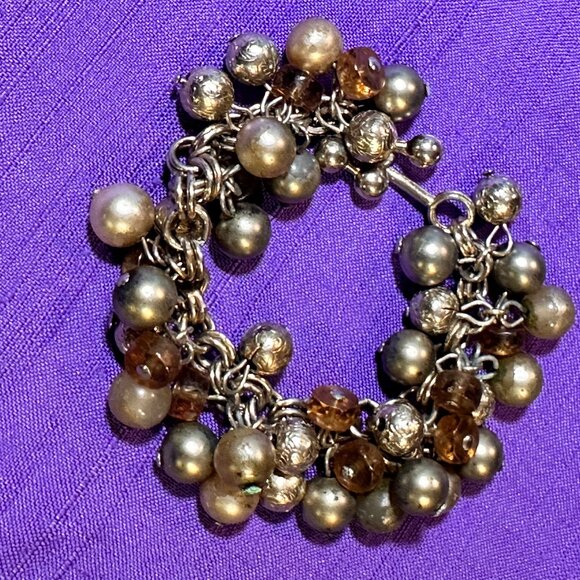 Vintage Flirty Bead & Faux Pearl Cha Cha Bracelet - Picture 1 of 5
